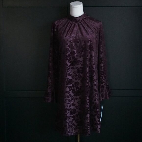 London Times | NWT Burgundy, Crushed Velvet Jacquard, Mock Neck, Dress - Picture 2 of 9
